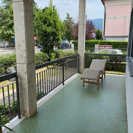 La Villa Regal בית אירוח
